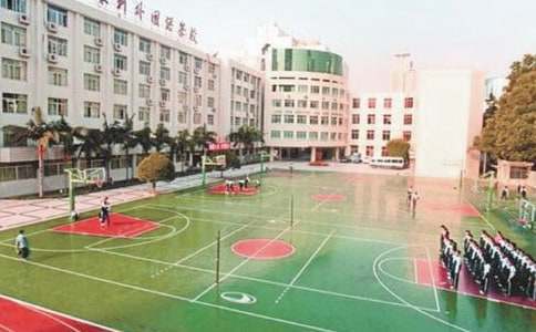 刻苦训练篮球时如何避免受伤的建议_2
